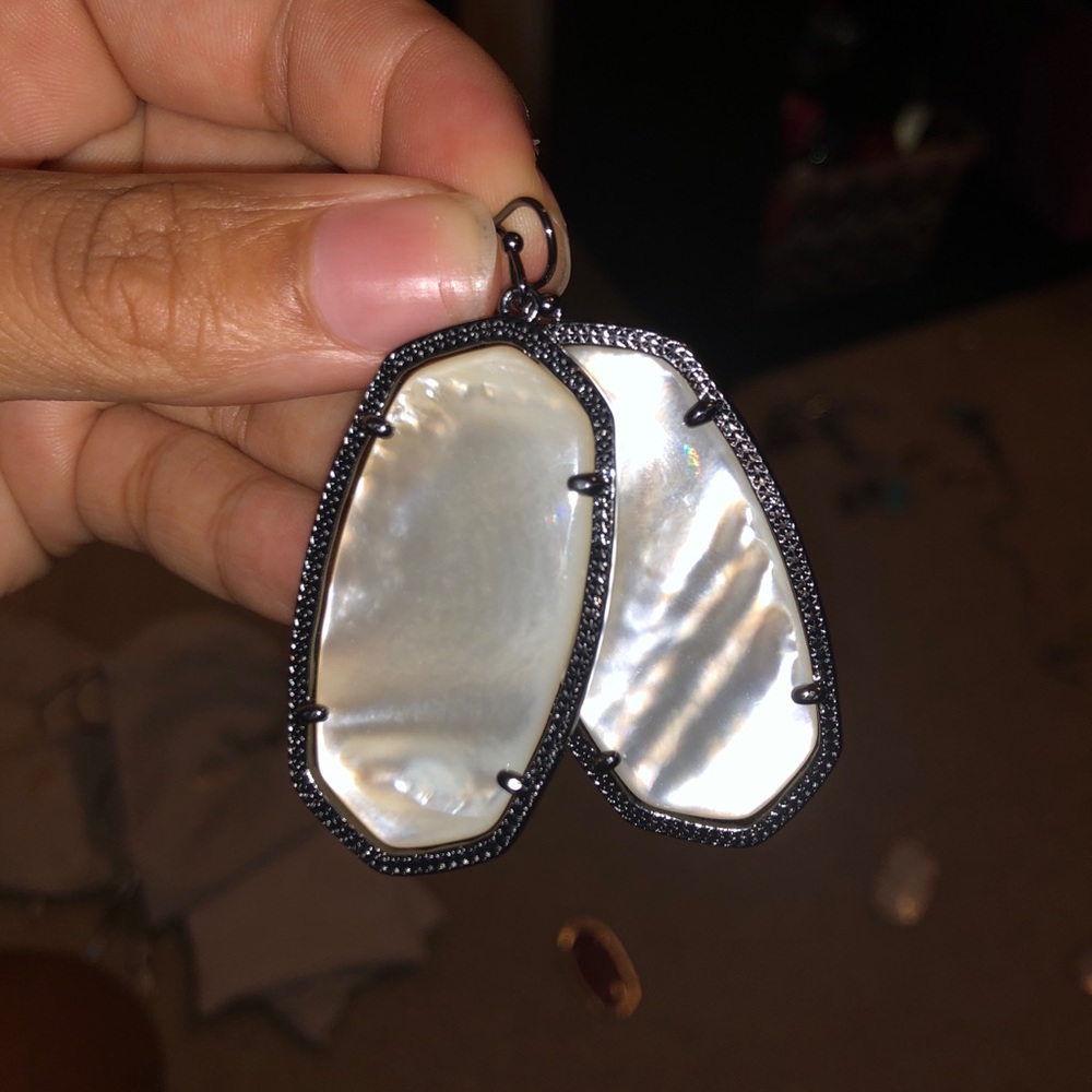 Kendra Scott Gunmetal/Ivory MOP Danielle’s